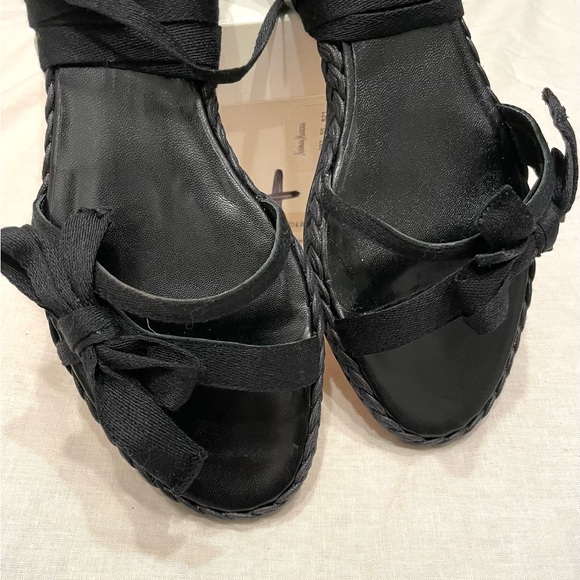 NWT DIOR Vintage Black Canvas Bow Accent Gladiator Sandals DIORLITA Flat in Noir - Picture 3 of 6